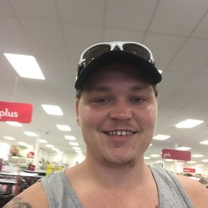 Meet your Posher, Tyler